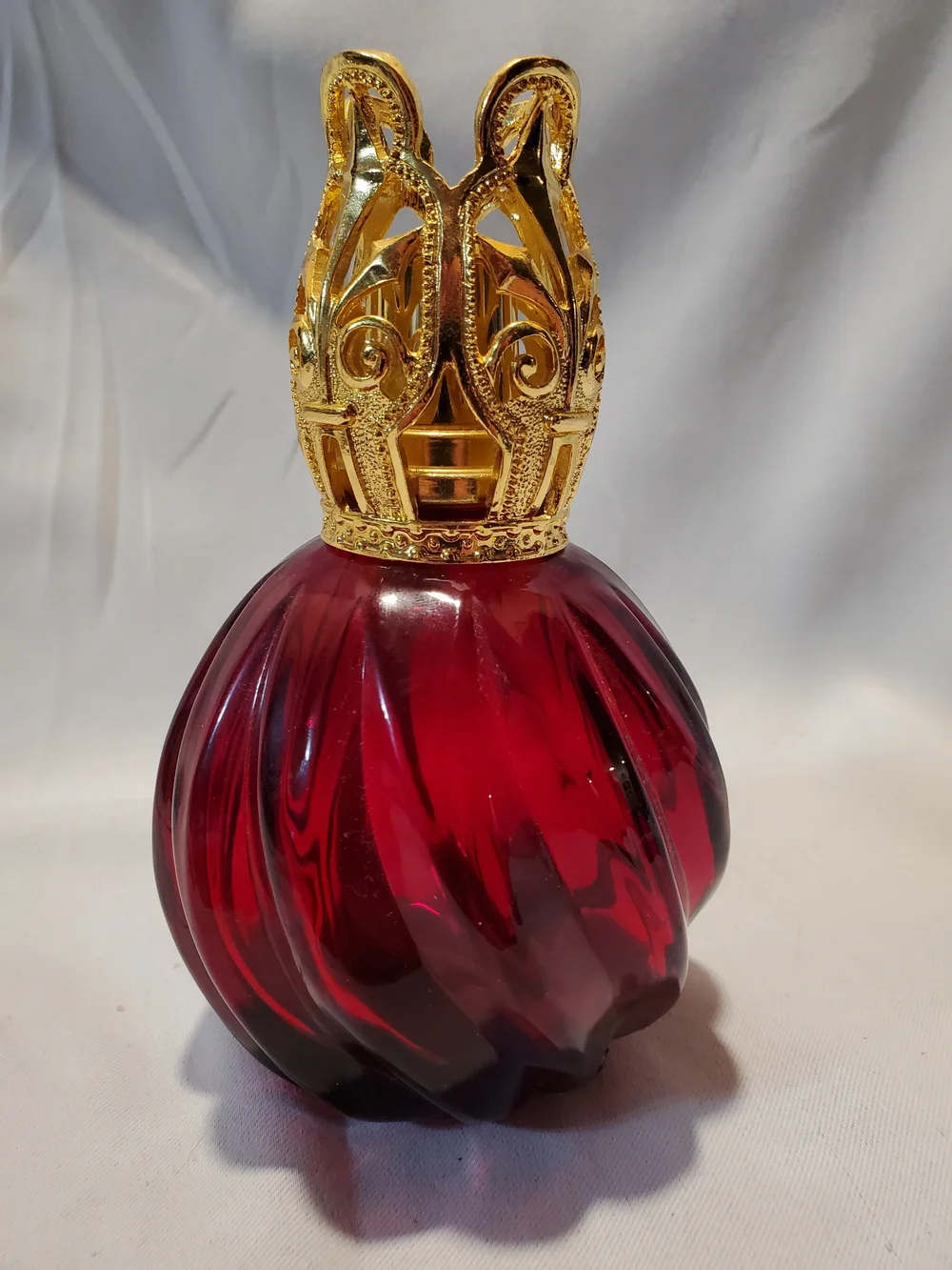 Alexandria's Ruby Spiral Catalytic Effusion Fragrance Lamp TLP-G-RED - Mint/Comp